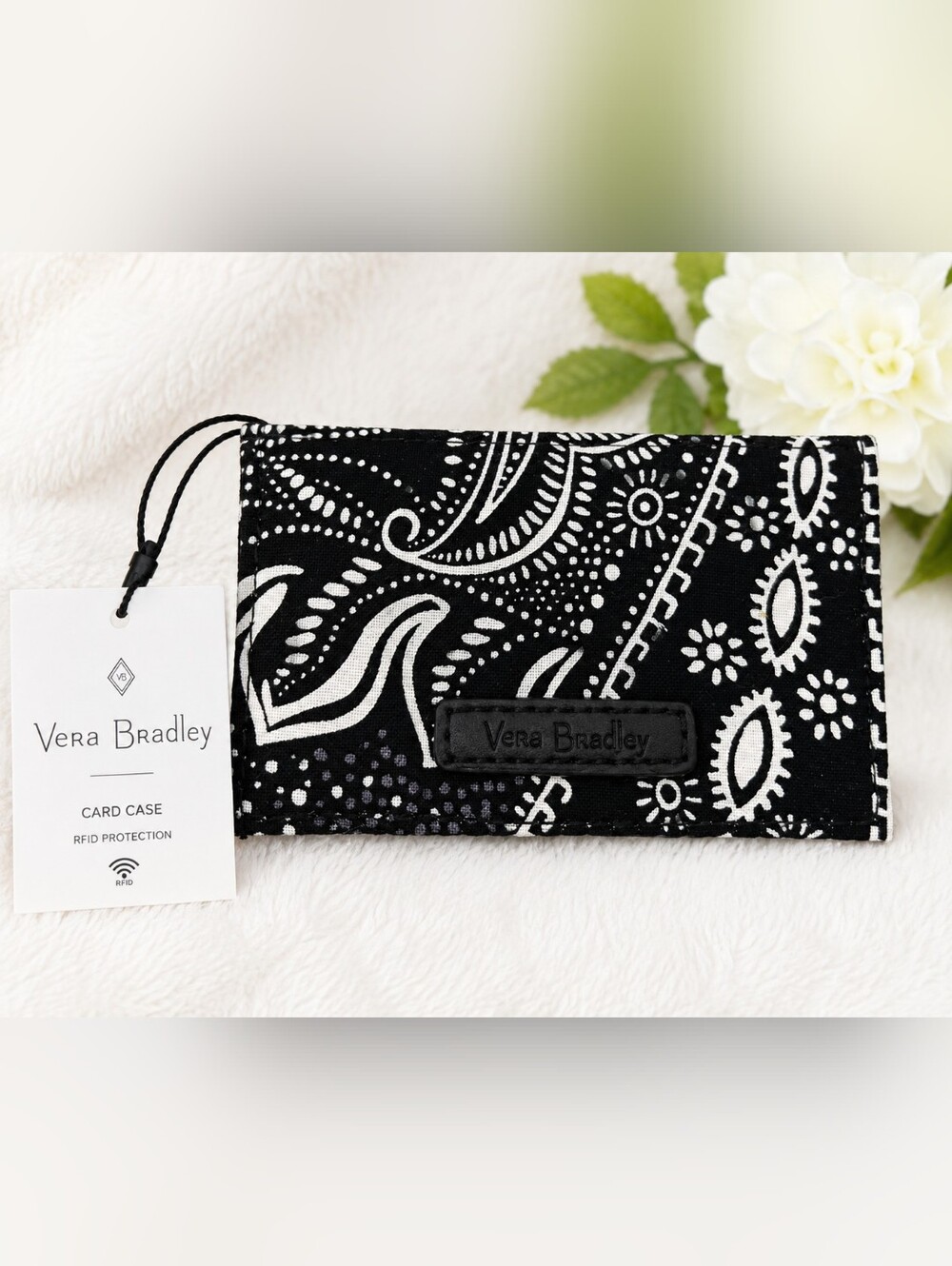 Vera Bradley RFID Card Case Stellar Paisley NWT Black White Paisley Wallet